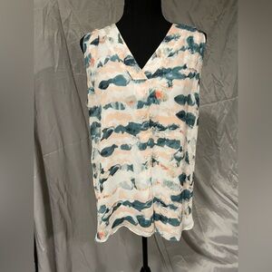 🎈3/$15 CAbi Multicolor Abstract Sleeveless Blouse